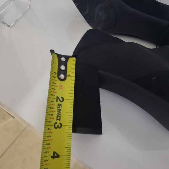 Impo Womens Tahlia Black Faux Suede and Knit Heel Ankle Boot Size 7M - NEW - Picture 5 of 7